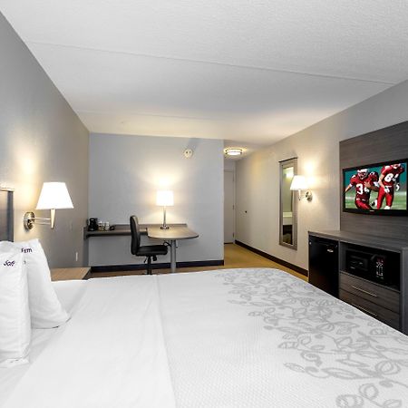 Red Roof Inn Plus Boston - Mansfield - Foxboro Extérieur photo