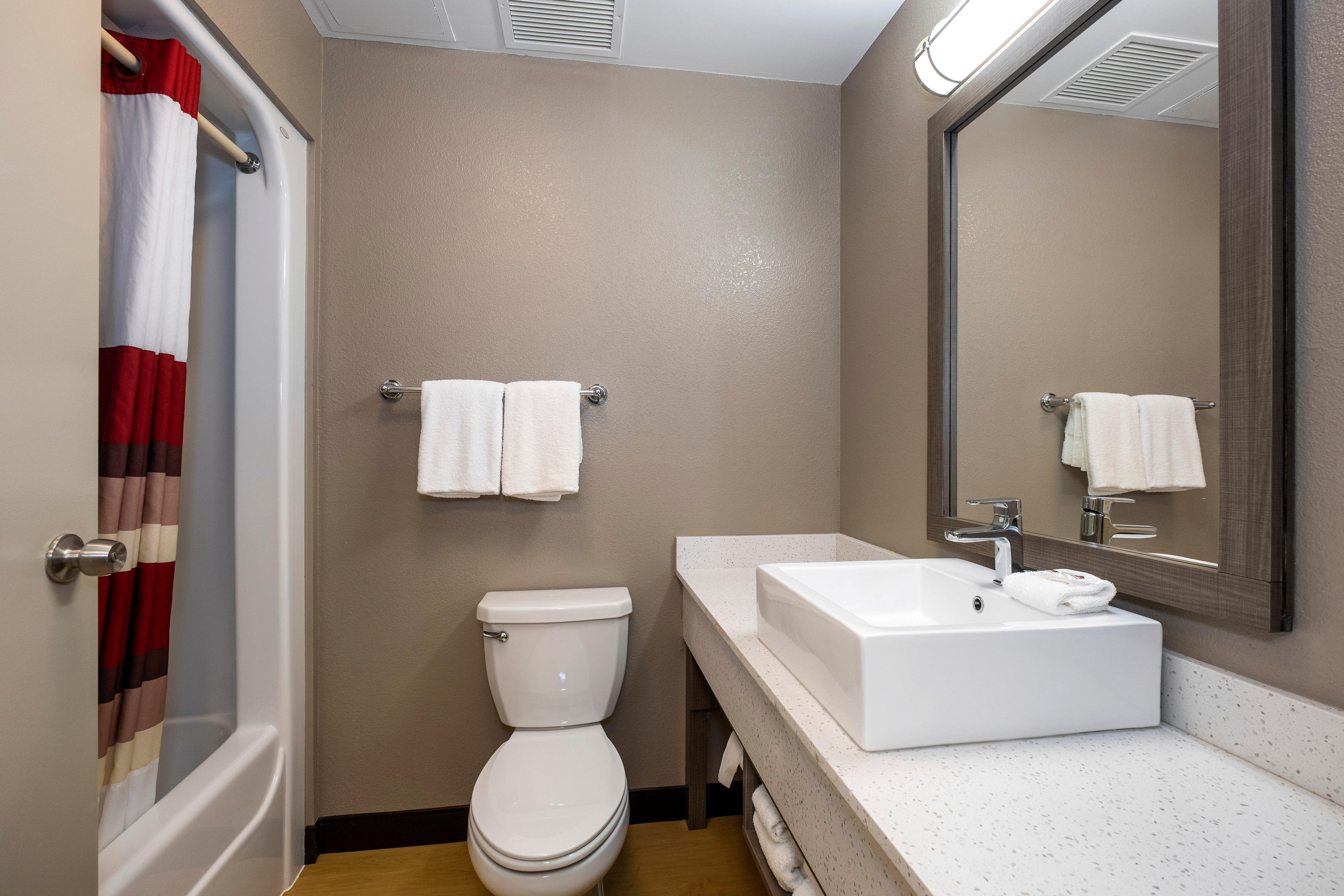 Red Roof Inn Plus Boston - Mansfield - Foxboro Extérieur photo