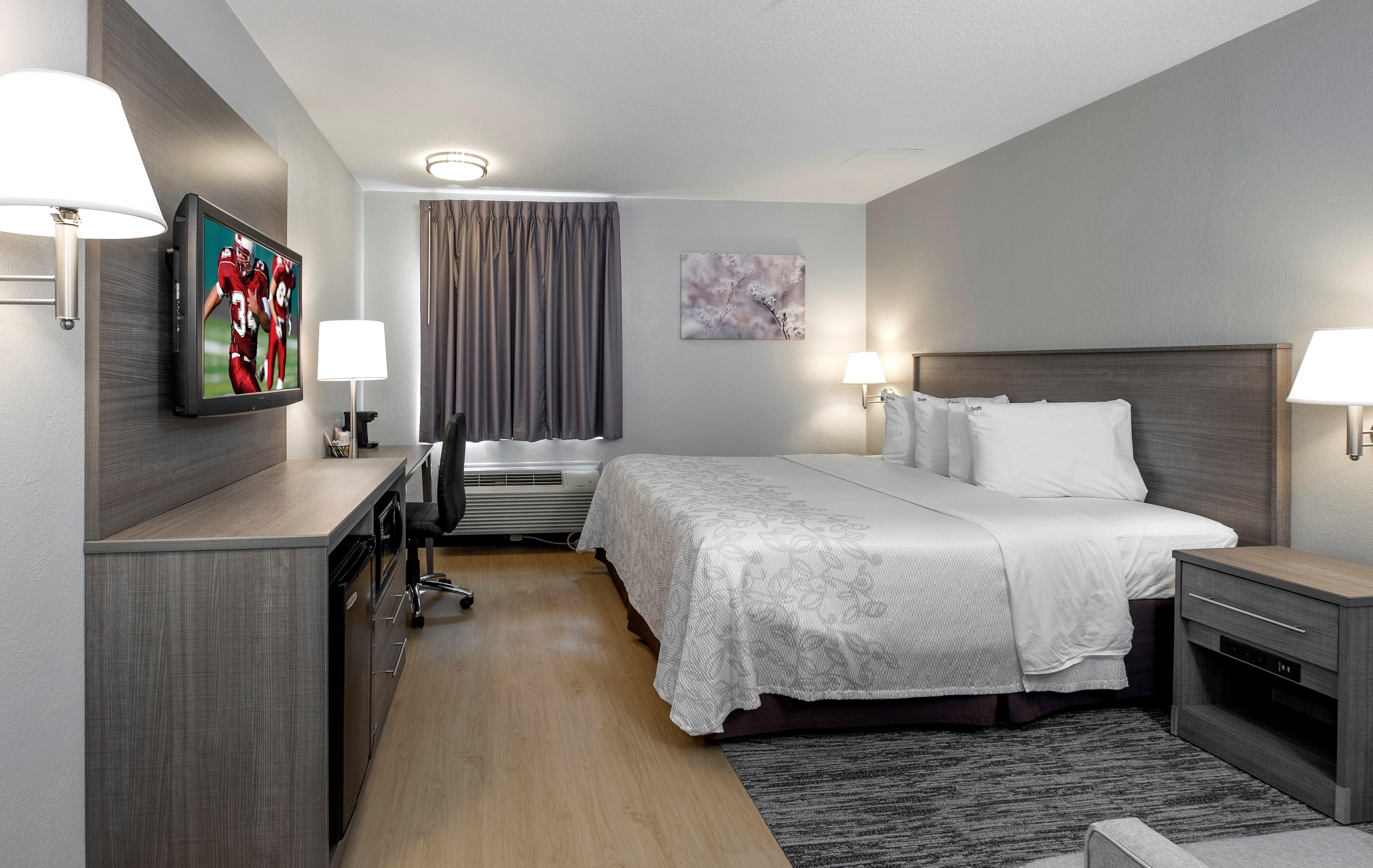 Red Roof Inn Plus Boston - Mansfield - Foxboro Extérieur photo