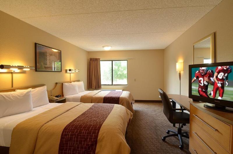 Red Roof Inn Plus Boston - Mansfield - Foxboro Extérieur photo